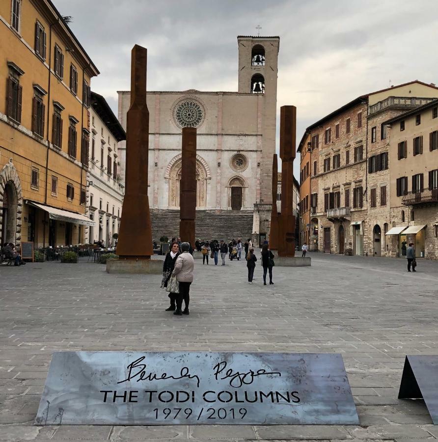 Appartamento Casa Di Borgo Todi Esterno foto